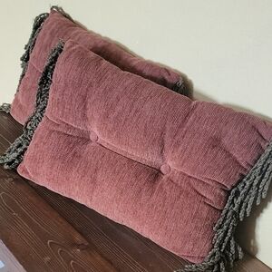 Throw Pillows Set of 2, Burgundy w/Green Fringe